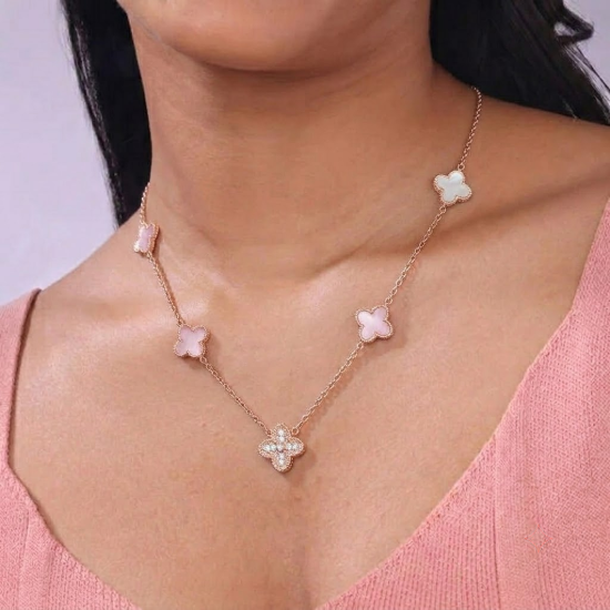 Picture of 925 Silver Clover  Chain & Necklace
