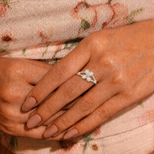 Picture of 925 Silver CZ Flower Ring