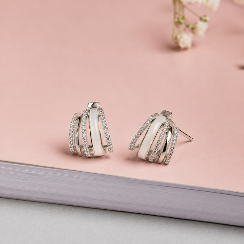 Picture of Mother of Pearl Curve Stud Earrings
