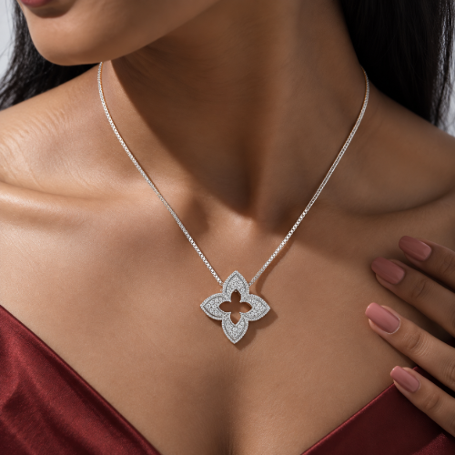 Picture of 925 Sterling Silver Floral Clover CZ Pendant Necklace