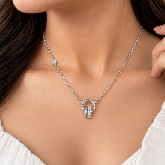 Picture of 925 Silver Elegant Circle Drop Pendant Necklace